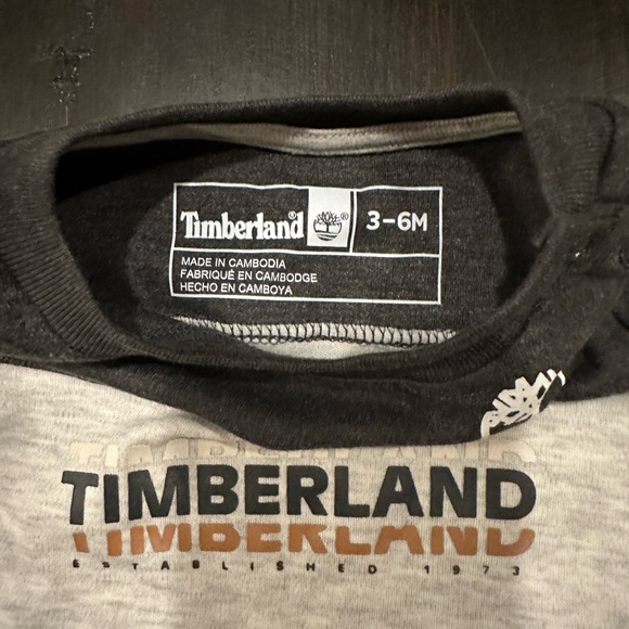 Timberland Baby Romper 3-6 Months - Picture 4 of 4